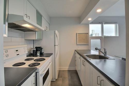 Cuisine - 17-385 Rue Du Moulin, Magog, QC - Indoor Photo Showing Kitchen