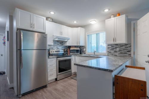 4359 North Cres, Port Alberni, BC 