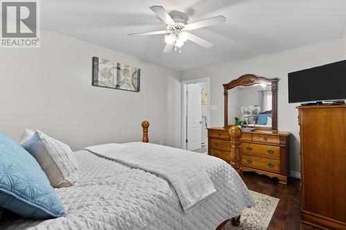 10 Sheppard Place, Paradise, NL - Indoor Photo Showing Bedroom