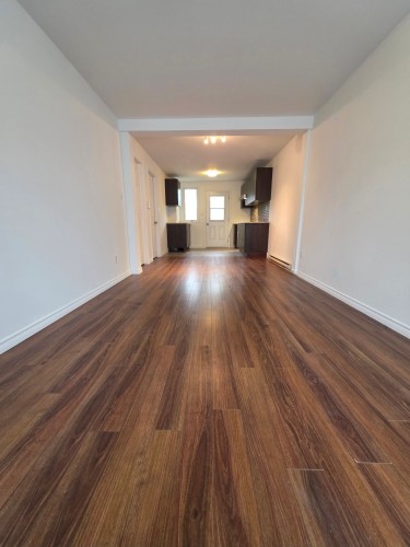 Autre - 5763 Rue Beaulieu, Montréal (Le Sud-Ouest), QC - Indoor Photo Showing Other Room