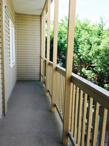 Balcon - 5763 Rue Beaulieu, Montréal (Le Sud-Ouest), QC - Outdoor With Exterior