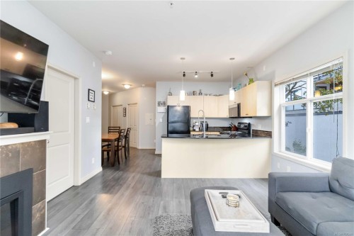 201-821 Goldstream Ave, Langford, BC - Indoor