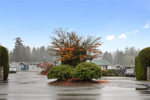 2131 Henderson Lake Way, Nanaimo, BC 