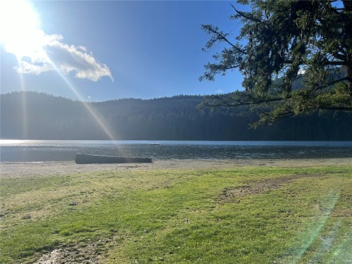 2131 Henderson Lake Way, Nanaimo, BC 