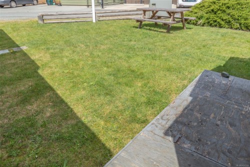 2131 Henderson Lake Way, Nanaimo, BC 