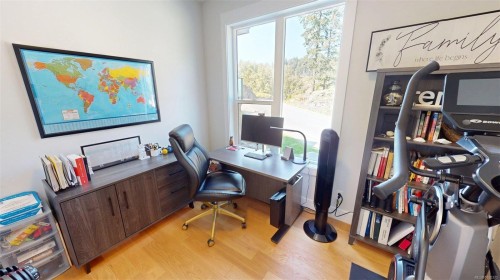 103-1217 Manzanita Pl, Nanaimo, BC 