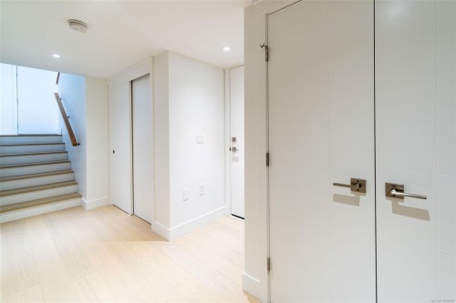 14-4253 Dieppe Rd, Saanich, BC 