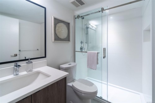 14-4253 Dieppe Rd, Saanich, BC 