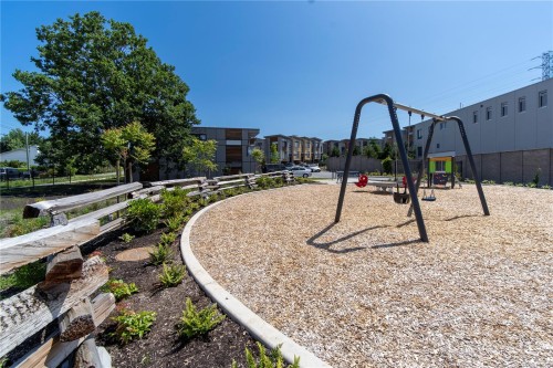 14-4253 Dieppe Rd, Saanich, BC 