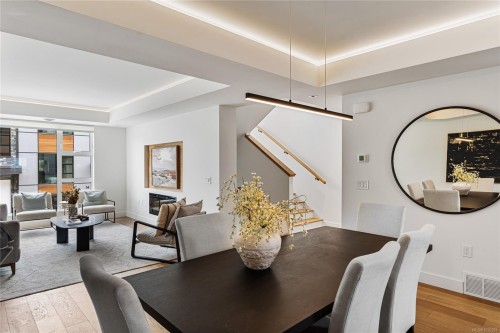 32-4253 Dieppe Rd, Saanich, BC 