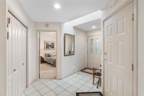 6-1575 Springhill Drive, Kamloops, BC - Indoor Photo Showing Other Room