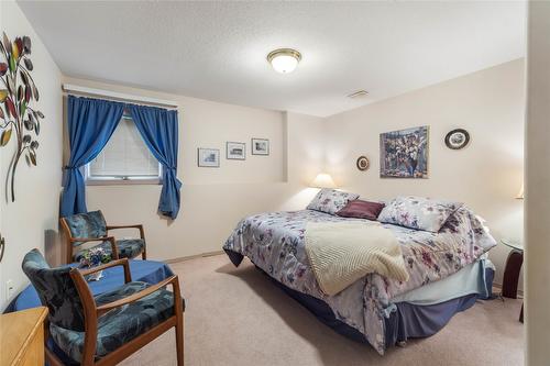 6-1575 Springhill Drive, Kamloops, BC - Indoor Photo Showing Bedroom