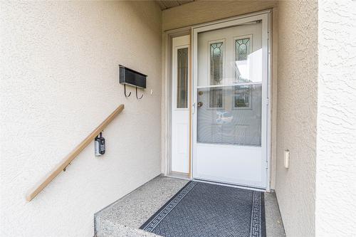 6-1575 Springhill Drive, Kamloops, BC - Outdoor With Exterior