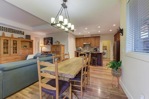 11-1960 Klo Road, Kelowna, BC - Indoor Photo Showing Dining Room
