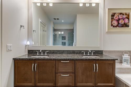 11-1960 Klo Road, Kelowna, BC - Indoor