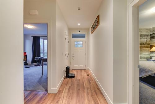 11-1960 Klo Road, Kelowna, BC - Indoor Photo Showing Other Room