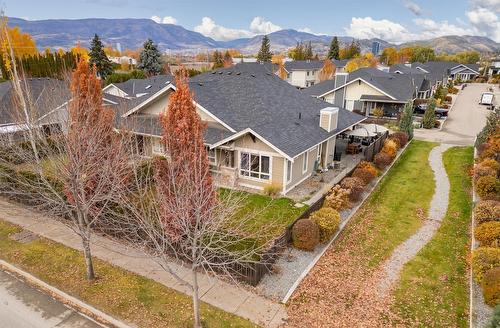11-1960 Klo Road, Kelowna, BC - Outdoor With View