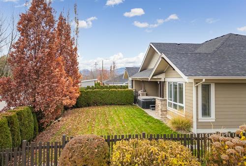 11-1960 Klo Road, Kelowna, BC - Outdoor