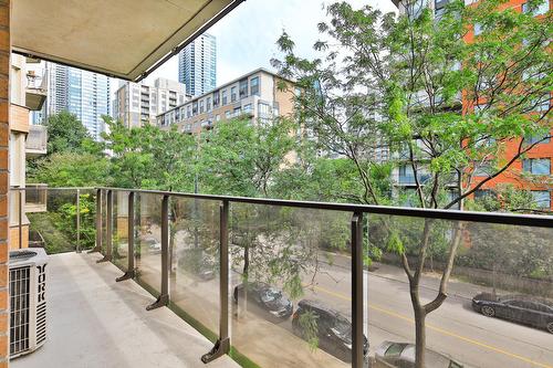 Balcony - 303-500 Rue De La Montagne, Montréal (Ville-Marie), QC - Outdoor With Balcony