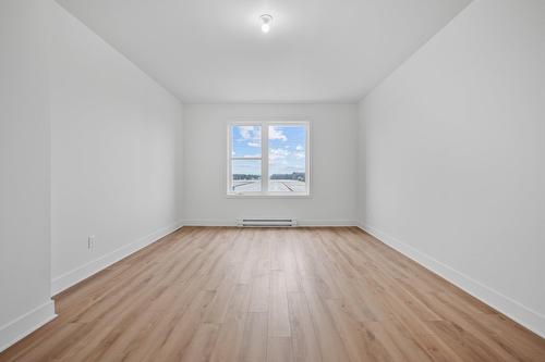 Chambre à coucher - 6-836 Rue Principale, Saint-Amable, QC - Indoor Photo Showing Other Room