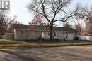 602 Centre Street, Assiniboia, SK  - Outdoor 