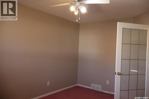602 Centre Street, Assiniboia, SK - Indoor Photo Showing Other Room