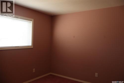 602 Centre Street, Assiniboia, SK - Indoor Photo Showing Other Room
