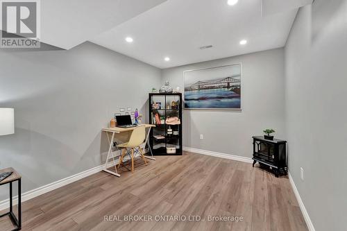 3 Crawford Place, Brant, ON - Indoor