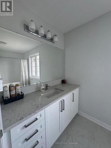 841 Cappamore Drive, Ottawa, ON - Indoor