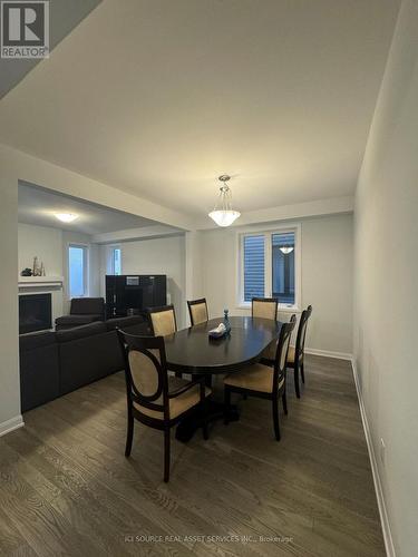 841 Cappamore Drive, Ottawa, ON - Indoor Photo Showing Dining Room