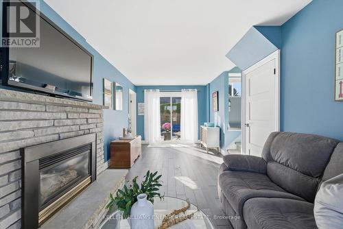 961 Curtis Crescent, Cobourg, ON - Indoor Photo Showing Living Room With Fireplace