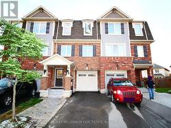52 VANHORNE CLOSE  Brampton, ON L7A 0X8