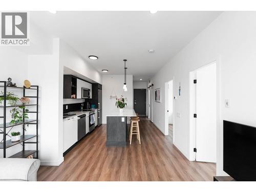 Living - 615 Rutland Road Unit# 510, Kelowna, BC - Indoor