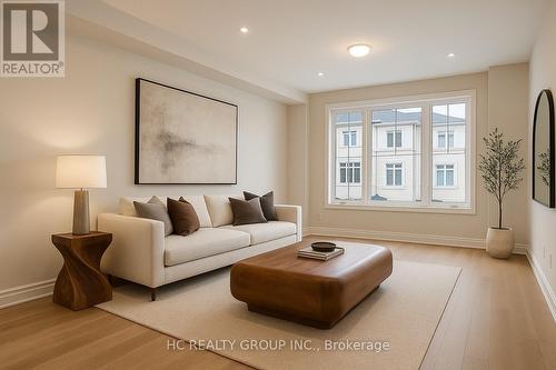 35 Jane Newlove Drive, Markham, ON - Indoor Photo Showing Living Room