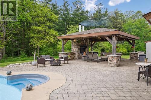 10632 Fifth Line, Milton (Na Rural Nassagaweya), ON - Outdoor With In Ground Pool With Backyard