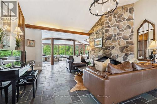 10632 Fifth Line, Milton (Na Rural Nassagaweya), ON - Indoor