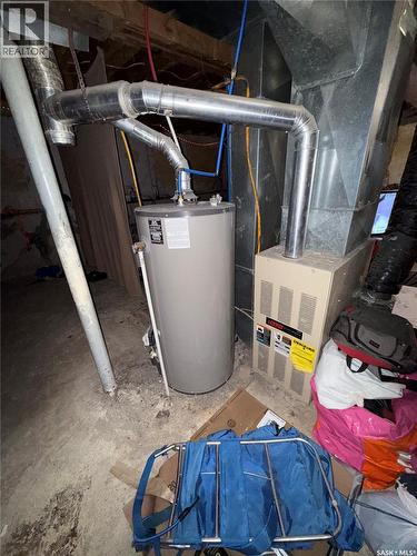 224 N Avenue S, Saskatoon, SK - Indoor Photo Showing Basement