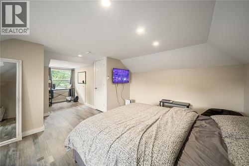 116 Cameron Street, Sarnia, ON - Indoor Photo Showing Bedroom