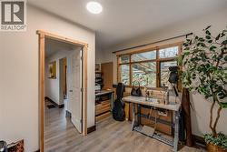 Main Floor Bedroom - 