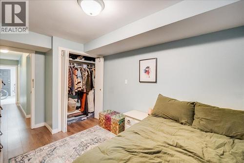 Suite Bedroom 1 - 2207 Columbia Avenue, Rossland, BC - Indoor
