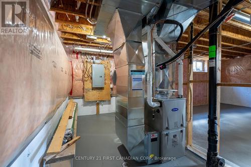 1625 Shore Road, London South (South A), ON - Indoor Photo Showing Basement