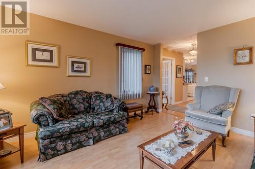 31 Kestrel Drive, Paradise, NL - Indoor Photo Showing Living Room