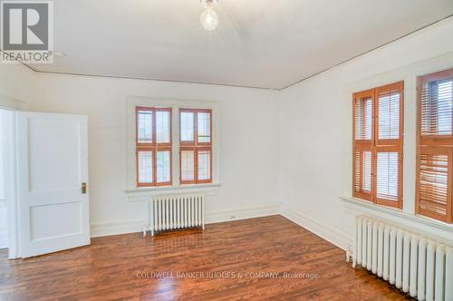 Primary bedroom - #1 On 2Nd Floor - 8 1/2 Range Road, Ottawa, ON 