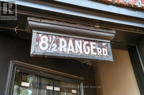 #1 On 2Nd Floor - 8 1/2 Range Road, Ottawa, ON 