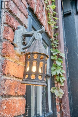 #1 On 2Nd Floor - 8 1/2 Range Road, Ottawa, ON 