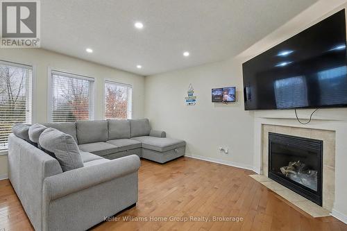 24 Baintree Way, Cambridge, ON - Indoor Photo Showing Living Room With Fireplace