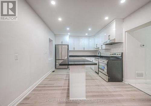 88 Huron Street, Brantford, ON - Indoor Photo Showing Kitchen