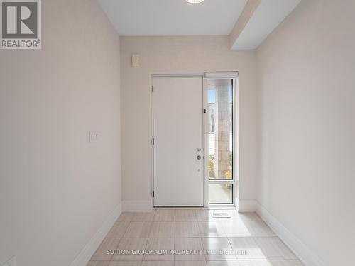 27 Adaskin Avenue, Vaughan, ON - Indoor Photo Showing Other Room
