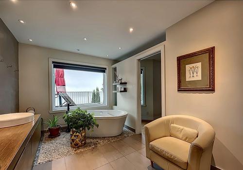 Salle de bains attenante à la CCP - 129 Rue Du Paul, Lanoraie, QC - Indoor