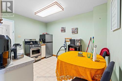 274 Wellington Street, Kingston (East Of Sir John A. Blvd), ON - Indoor